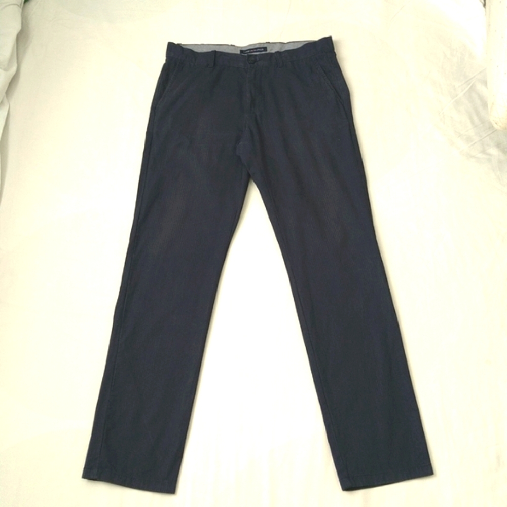 Tommy Hilfiger Men's Casual Slim Straight Leg Navy Blue Pants Size 32/34